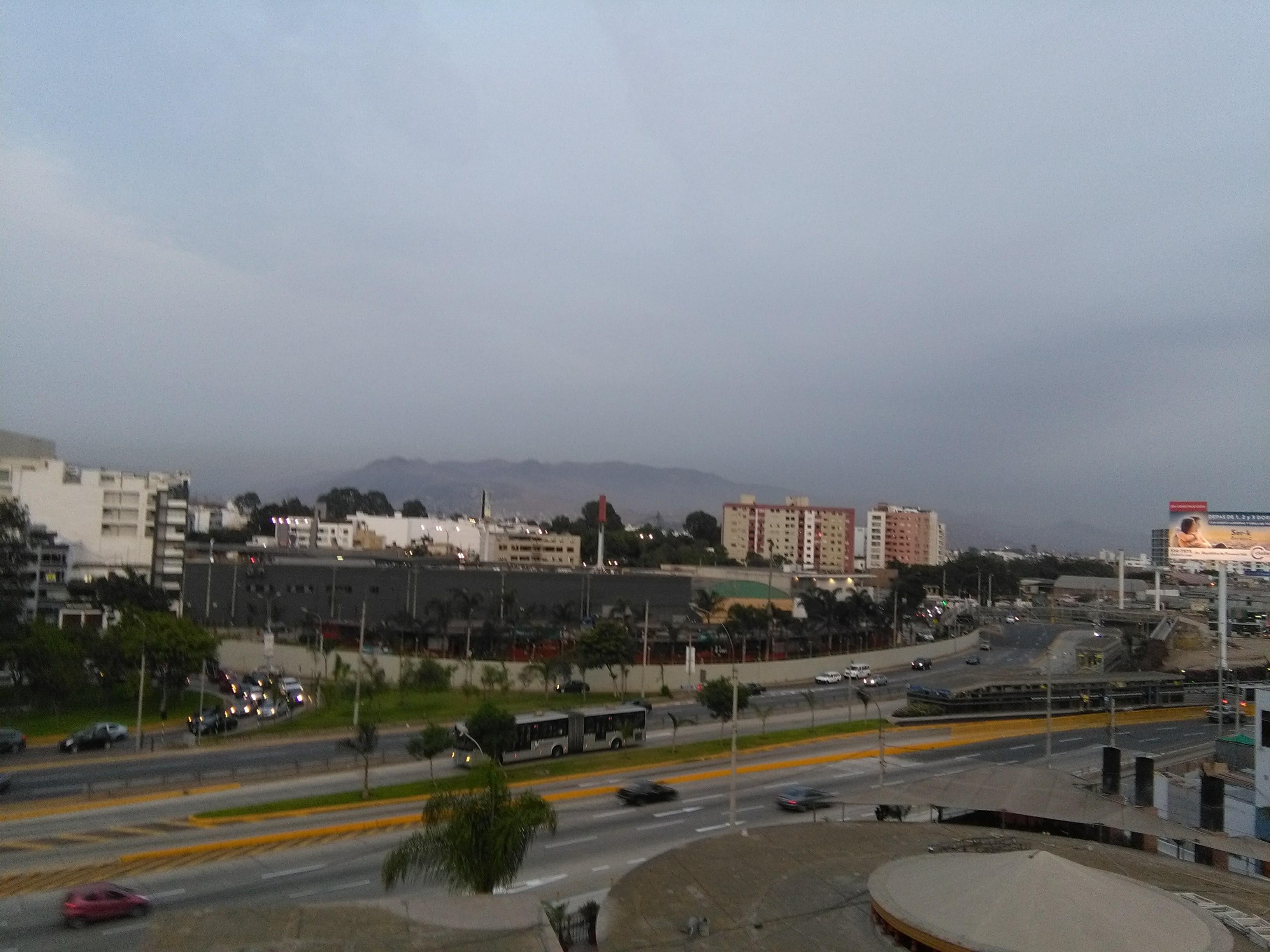 Hotel Park Suites Lima Exteriör bild