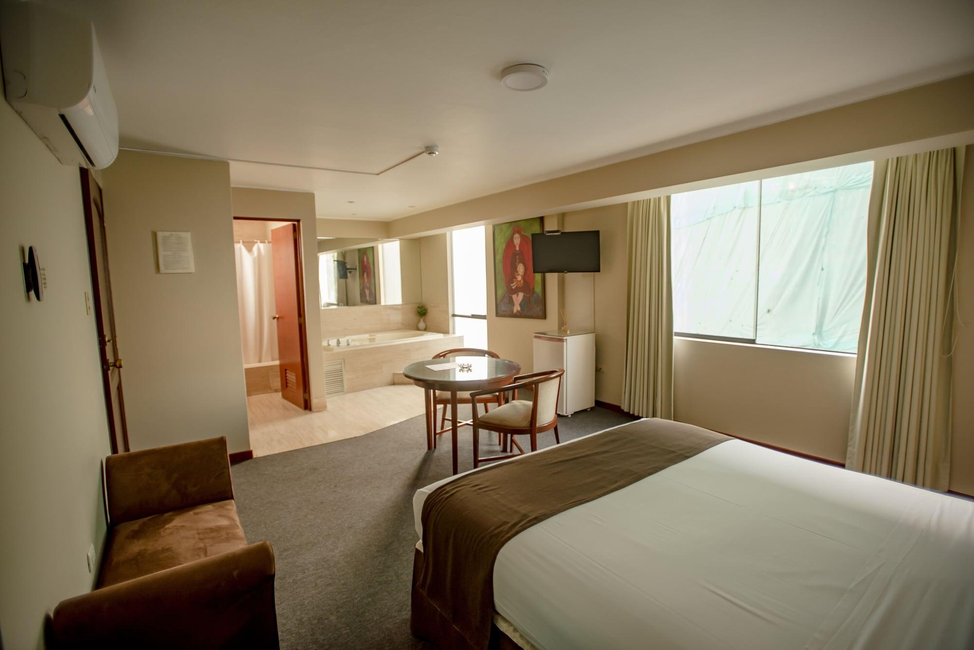 Hotel Park Suites Lima Exteriör bild