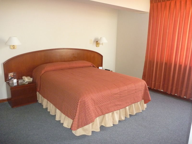Hotel Park Suites Lima Exteriör bild